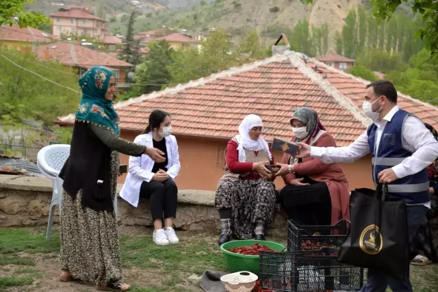 Son dakika haber... Kahramankazan'da Anneler Günü ve Dünya Çölyak Günü ziyaretleri Son dakika haber... Kahramankazan'da Anneler Günü ve Dünya Çölyak Günü ziyaretleri