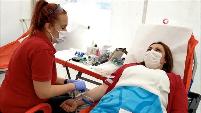 kan stoklari kritik seviyede denildi kadinlar 14120902 o