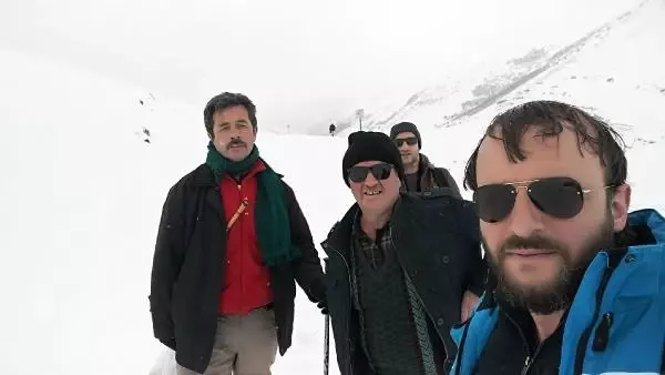 BAYBURT'TA DA KAR ETKİSİ BAYBURT'TA DA KAR ETKİSİ