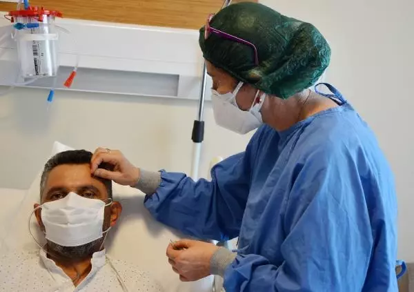 ANTALYA KORONAVİRÜSÜ YENEN AVUKAT: BU HASTALIĞA İNANMAYANLARA İTİBAR ETMEYİN ANTALYA KORONAVİRÜSÜ YENEN AVUKAT: BU HASTALIĞA İNANMAYANLARA İTİBAR ETMEYİN