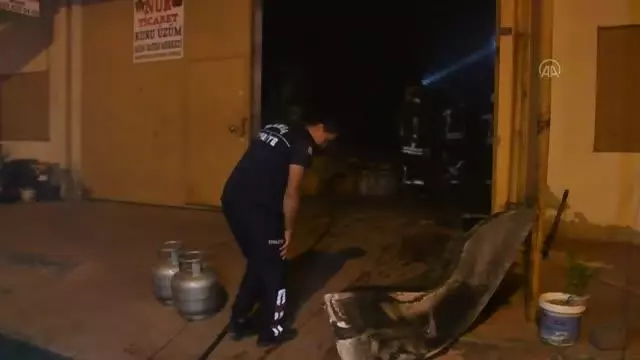 Son dakika... Manisa'da bir fabrikanın büro bölümünde çıkan yangın hasara neden oldu Son dakika... Manisa'da bir fabrikanın büro bölümünde çıkan yangın hasara neden oldu