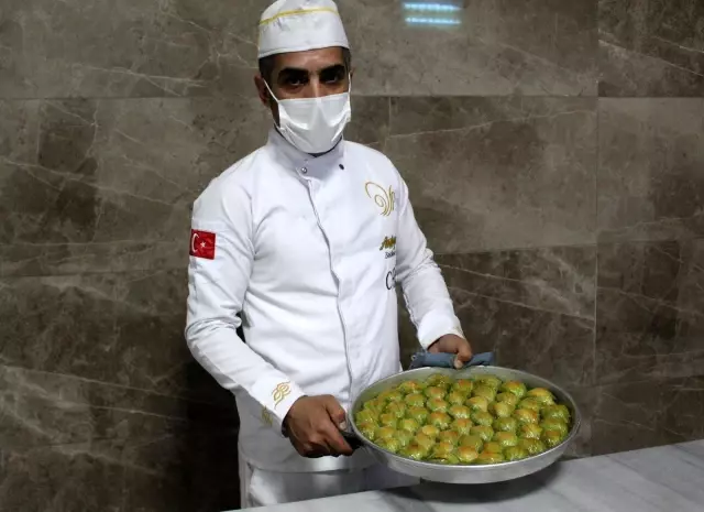 Midye baklava siparişlerine yetişemiyorlar Midye baklava siparişlerine yetişemiyorlar