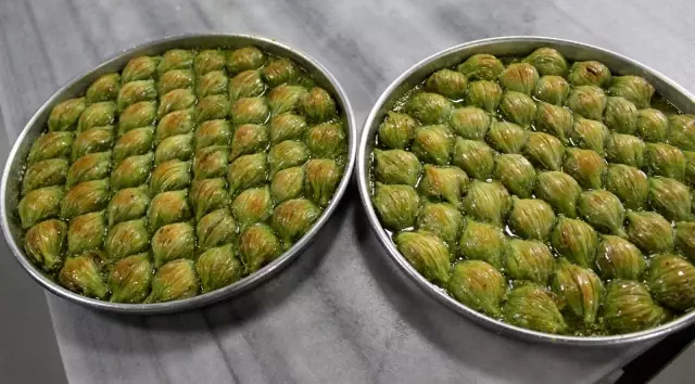 Midye baklava siparişlerine yetişemiyorlar Midye baklava siparişlerine yetişemiyorlar