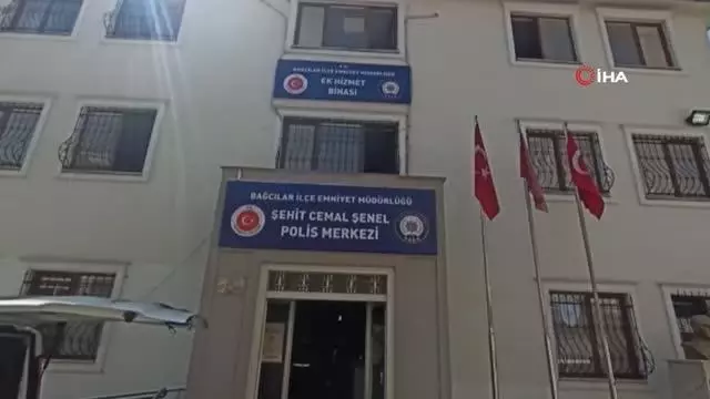 Son dakika haber: İstanbul'da motosikletli kapkaççı dehşeti kamerada Son dakika haber: İstanbul'da motosikletli kapkaççı dehşeti kamerada