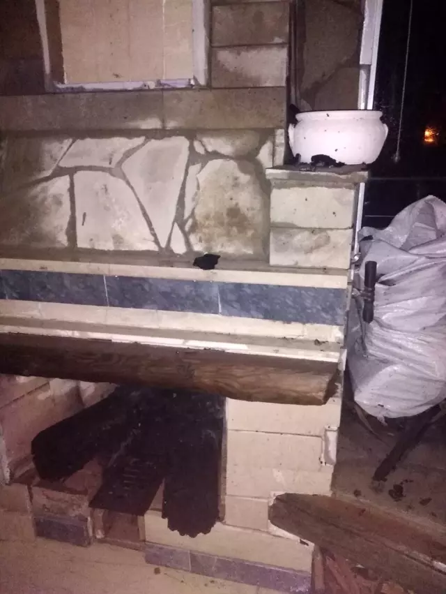 Özalp ilçesinde çatı yangını Özalp ilçesinde çatı yangını
