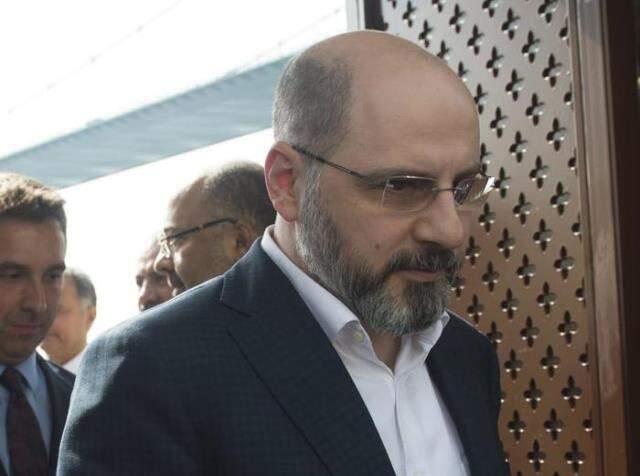 Peker'in yeni hedefi Serhat Albayrak oldu: Ben karakolda vekilin kemiklerini kırdırttım sizin yaptığına bak Peker'in yeni hedefi Serhat Albayrak oldu: Ben karakolda vekilin kemiklerini kırdırttım sizin yaptığına bak