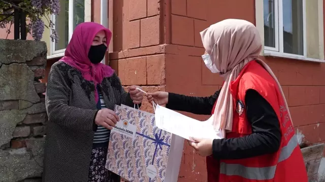 KASTAMONU - Anneler Günü'nde şehit anneleri unutulmadı KASTAMONU - Anneler Günü'nde şehit anneleri unutulmadı