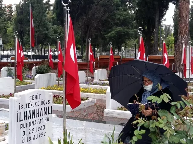 Son dakika haber... Şehit annesi Bedriye Hamlı: 'Anneler Günü beni çok üzüyor' Son dakika haber... Şehit annesi Bedriye Hamlı: 'Anneler Günü beni çok üzüyor'