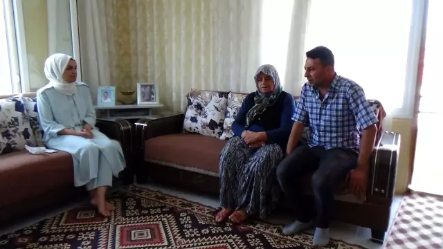 Son dakika haber | Şehit annesine Anneler Gününde anlamlı hediye Son dakika haber | Şehit annesine Anneler Gününde anlamlı hediye