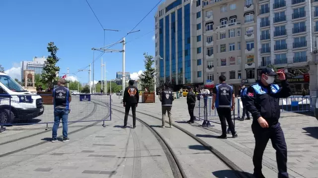 Taksim'de turistlere yönelik denetim Taksim'de turistlere yönelik denetim