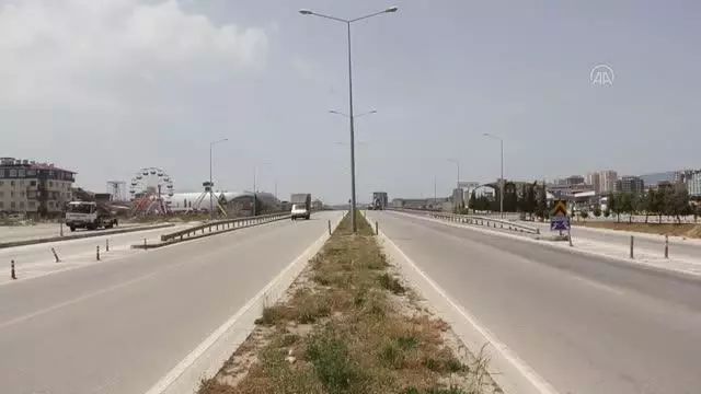 'Tam kapanma'da cadde ve sokaklarda sessizlik hakim 'Tam kapanma'da cadde ve sokaklarda sessizlik hakim