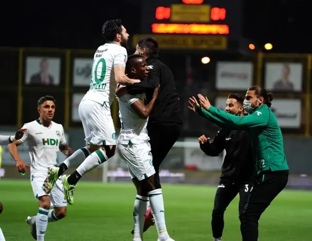 TFF 1. Lig: Tuzlaspor: 1 - GZT Giresunspor: 2 TFF 1. Lig: Tuzlaspor: 1 - GZT Giresunspor: 2