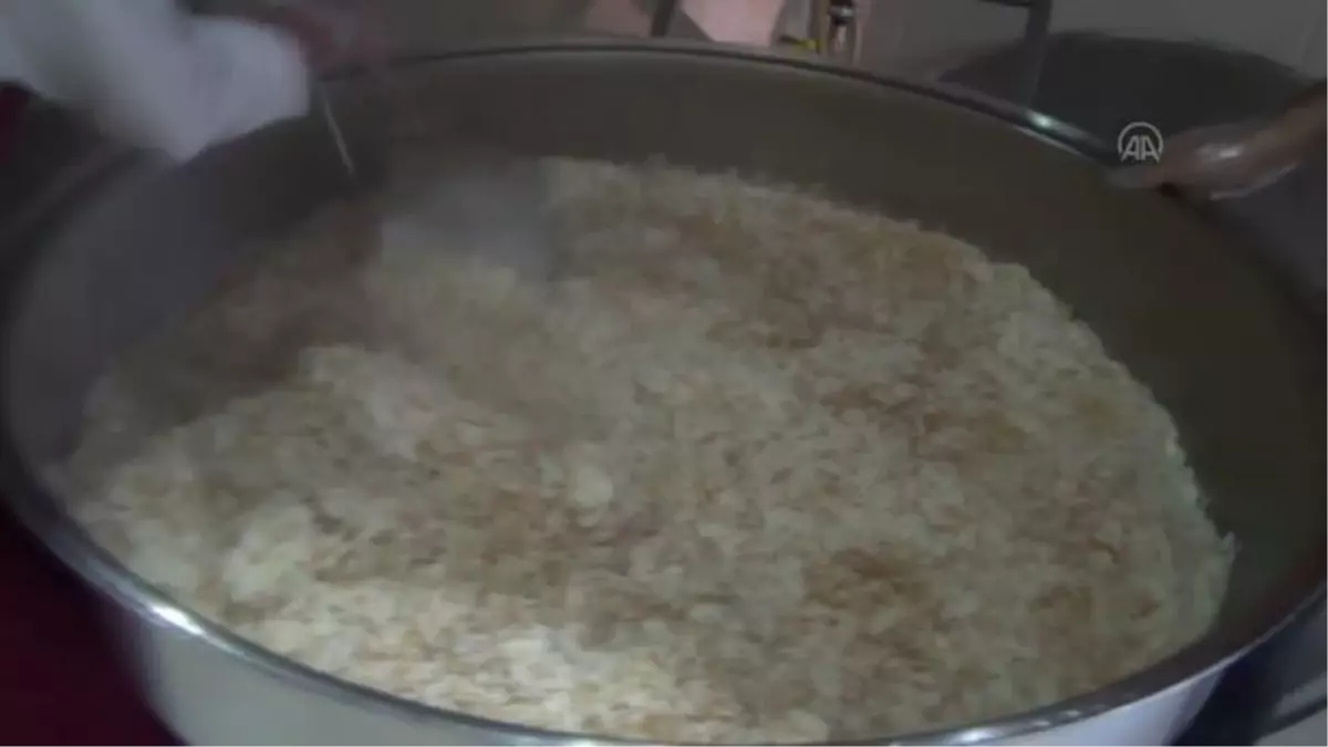 Türk Kızılay Hakkari'de her gün 500 kişiye iftar yemeği ulaştırıyor