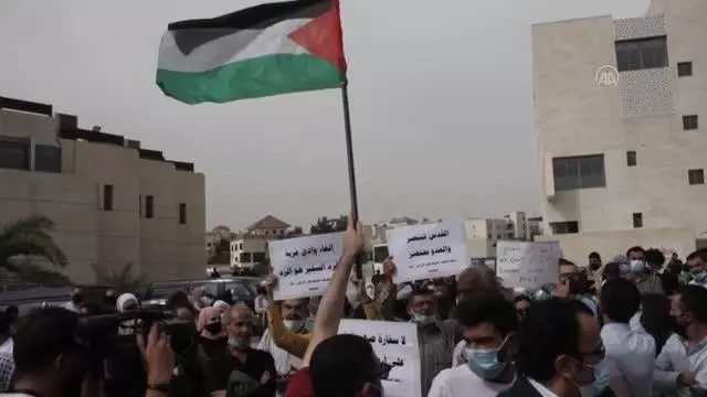 Ürdünlüler, İsrail'in Kudüs ve Filistinlilere yönelik ihlallerini protesto etti Ürdünlüler, İsrail'in Kudüs ve Filistinlilere yönelik ihlallerini protesto etti