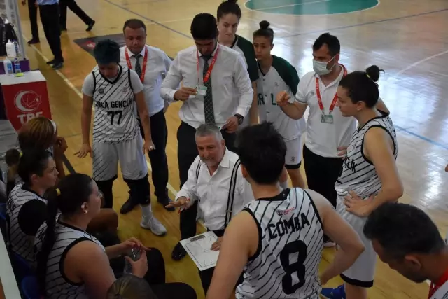 Urla Belediyesi Gençlik Spor Kulübü play-off maçında 'devam' dedi Urla Belediyesi Gençlik Spor Kulübü play-off maçında 'devam' dedi