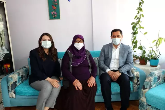 Son dakika... Vali Masatlı ve eşinden şehit anneleriyle koruma altındaki çocuklara anlamlı ziyaret Son dakika... Vali Masatlı ve eşinden şehit anneleriyle koruma altındaki çocuklara anlamlı ziyaret