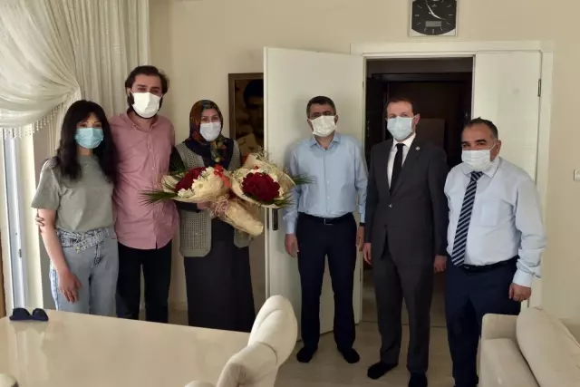 Yıldırım Belediyesi şehit annelerini unutmadı Yıldırım Belediyesi şehit annelerini unutmadı