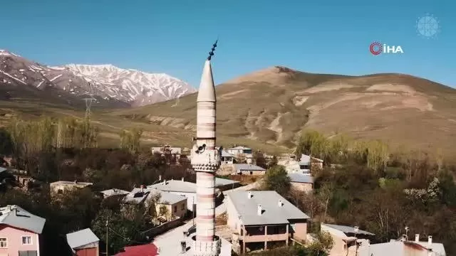 85 yaşındaki Vanlı Adıgüzel'in 'aşı hikayesi' film oldu 85 yaşındaki Vanlı Adıgüzel'in 'aşı hikayesi' film oldu