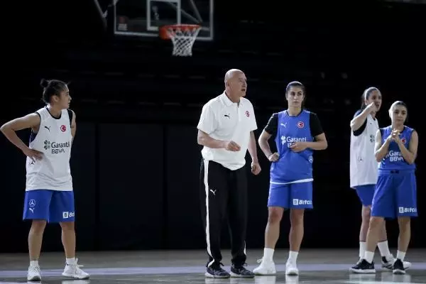 A Milli Kadın Basketbol Takımı, Avrupa Şampiyonası'nın hazırlıklarına başladı A Milli Kadın Basketbol Takımı, Avrupa Şampiyonası'nın hazırlıklarına başladı