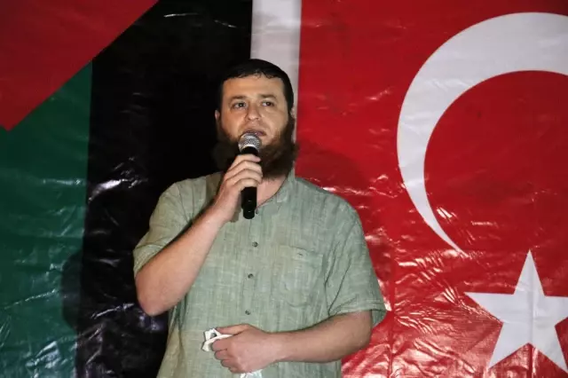 Adana'da ABD Konsolosluğu önünde Mescid-i Aksa eylemi Adana'da ABD Konsolosluğu önünde Mescid-i Aksa eylemi