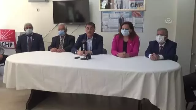 AFYONKARAHİSAR - CHP Güney beldesindeki seçimde Faruk Özkan'ı aday gösterdi AFYONKARAHİSAR - CHP Güney beldesindeki seçimde Faruk Özkan'ı aday gösterdi
