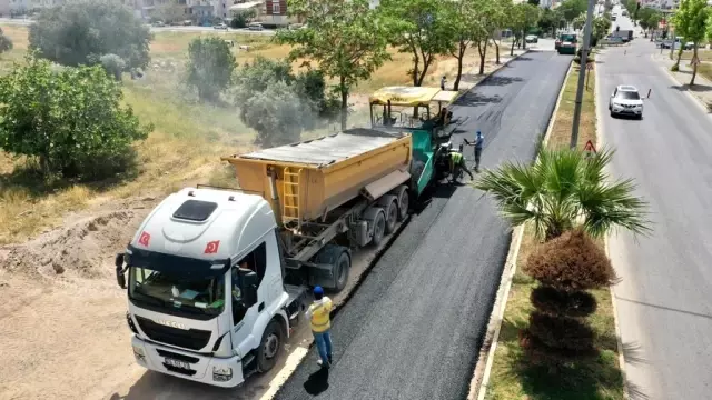 Aydın Büyükşehir Belediyesi asfalt sezonuna hızlı başladı Aydın Büyükşehir Belediyesi asfalt sezonuna hızlı başladı