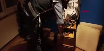 Kaçakçılık Ve Organize Suçlarla Mücadele Şubesi: Evinin odasını silah atölyesine çevirmiş Kaçakçılık Ve Organize Suçlarla Mücadele Şubesi: Evinin odasını silah atölyesine çevirmiş