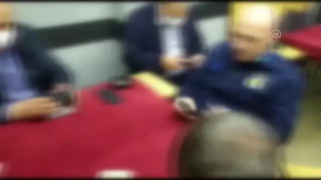 Fatih'te Kovid-19 tedbirlerine uymayan 27 kişiye para cezası kesildi