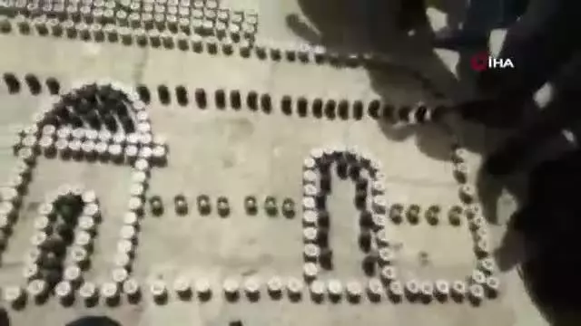 Filistinliler, boş kovanlarla Mescid-i Aksa şeklini oluşturdu Filistinliler, boş kovanlarla Mescid-i Aksa şeklini oluşturdu