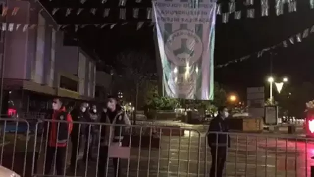 Giresun'daki şampiyonluk kutlamalarında kan aktı! Maganda kurşunu bir masuma isabet etti Giresun'daki şampiyonluk kutlamalarında kan aktı! Maganda kurşunu bir masuma isabet etti