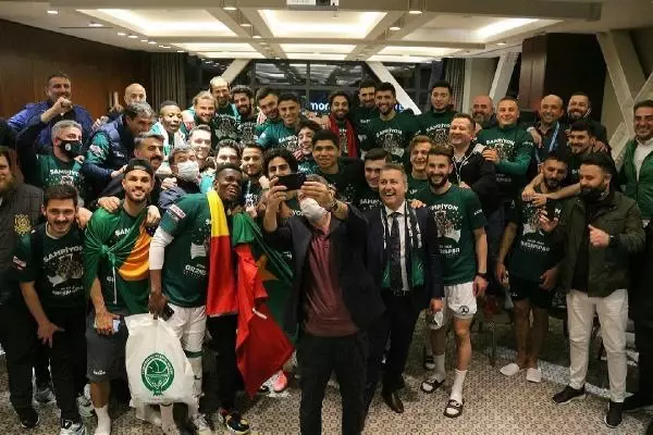 Giresunspor Teknik Direktörü Hakan Keleş: Süper Lig'i hak ettik Giresunspor Teknik Direktörü Hakan Keleş: Süper Lig'i hak ettik
