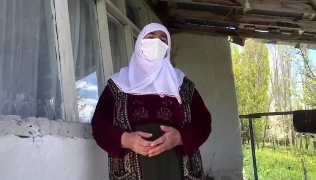 Hayırsever iş adamından 100 kişiye nakdi yardım Hayırsever iş adamından 100 kişiye nakdi yardım