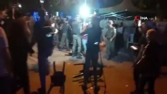 İsrail güçleri, Şeyh Cerrah'ta saldırılarına devam ediyor İsrail güçleri, Şeyh Cerrah'ta saldırılarına devam ediyor