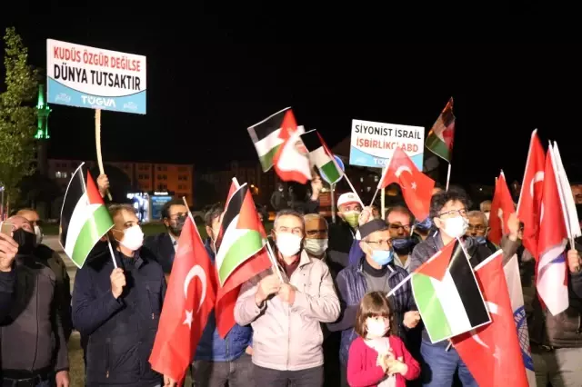 İsrail zulmünü kınamak için yüzlerce araçlık konvoy