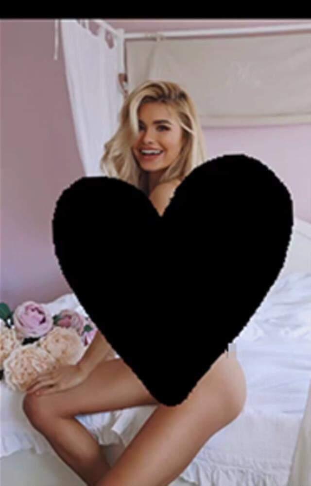 Loris Karius'un gizli aşkı Instagram'da paylaştığı üstsüz fotoğrafla sosyal medyayı salladı Loris Karius'un gizli aşkı Instagram'da paylaştığı üstsüz fotoğrafla sosyal medyayı salladı