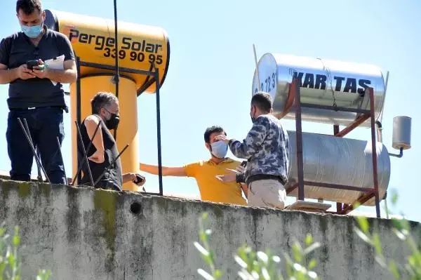 Son dakika... Mesai arkadaşları, taş kaplama ustasını evinde ölü buldu Son dakika... Mesai arkadaşları, taş kaplama ustasını evinde ölü buldu