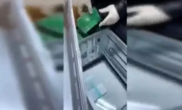 Mikrodalga fırın içerisinde 5 kilo eroin ele geçirildi Mikrodalga fırın içerisinde 5 kilo eroin ele geçirildi