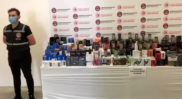 Mikrodalga fırın içerisinde 5 kilo eroin ele geçirildi