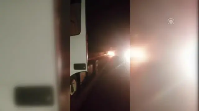 Osmaniye'de alev alan tır dorsesinde hasar oluştu Osmaniye'de alev alan tır dorsesinde hasar oluştu