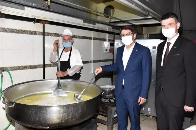 Şehzadeler Belediyesi sosyal belediyecilik çalışmalarıyla göz dolduruyor