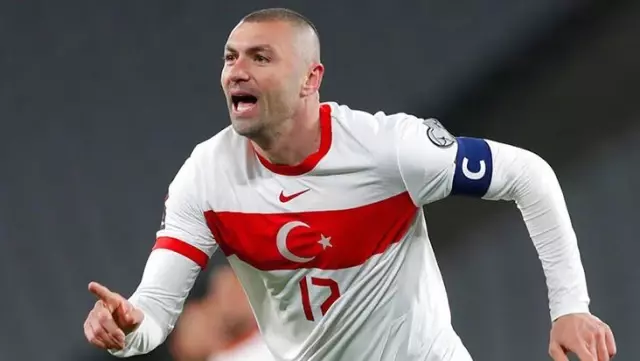 Şenol Güneş: Burak Yılmaz Beşiktaşlı Şenol Güneş: Burak Yılmaz Beşiktaşlı