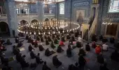 Son Dakika: Öğle ezanının ardından tüm camilerde Mescid-i Aksa'nın kurtuluşu için selalar okundu Son Dakika: Öğle ezanının ardından tüm camilerde Mescid-i Aksa'nın kurtuluşu için selalar okundu