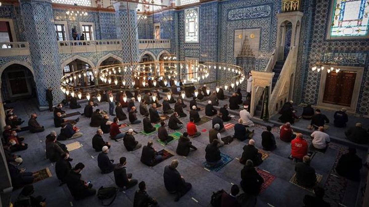 Son Dakika: Öğle ezanının ardından tüm camilerde Mescid-i Aksa'nın kurtuluşu için selalar okundu