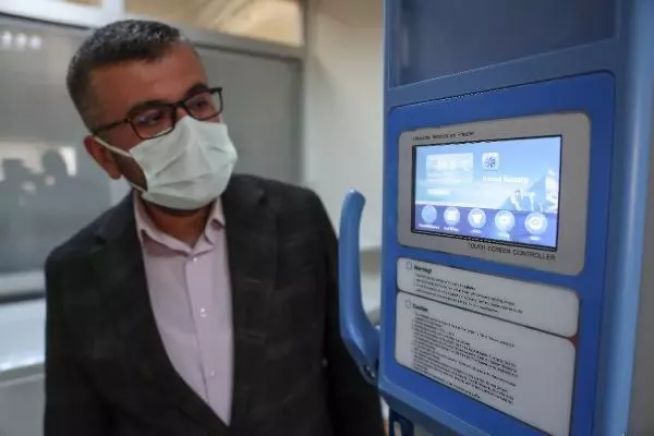 Tek bir doz bile ziyan olmasın diye hastaneler arası insan transferi