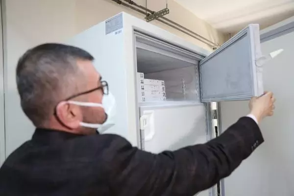 Tek bir doz bile ziyan olmasın diye hastaneler arası insan transferi