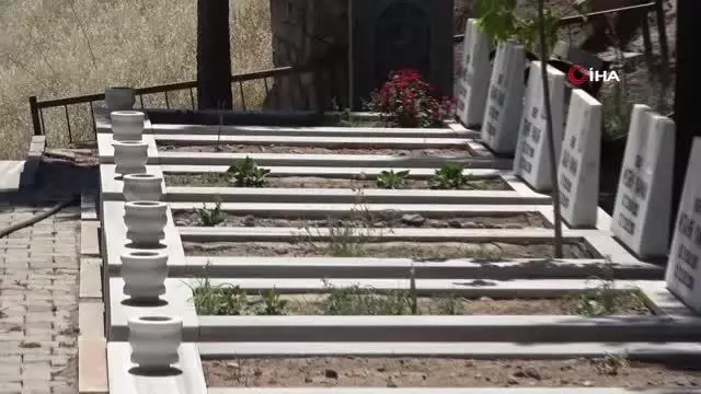 15 tonluk patlayıcı infilak ettirilmiş, 16 kişi şehit olmuştu... Terör örgütü PKK yüzünden bayramda ellerini öpecekleri babaları olmayacak