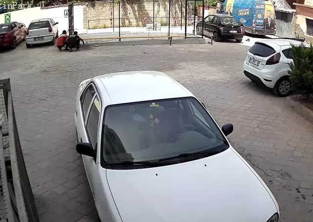 Adana'da 3 hırsızlık şüphelisi tutuklandı Adana'da 3 hırsızlık şüphelisi tutuklandı
