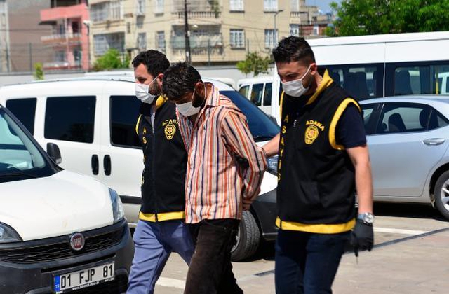 Adana'da 6 hırsızlık şüphelisi yakalandı Adana'da 6 hırsızlık şüphelisi yakalandı