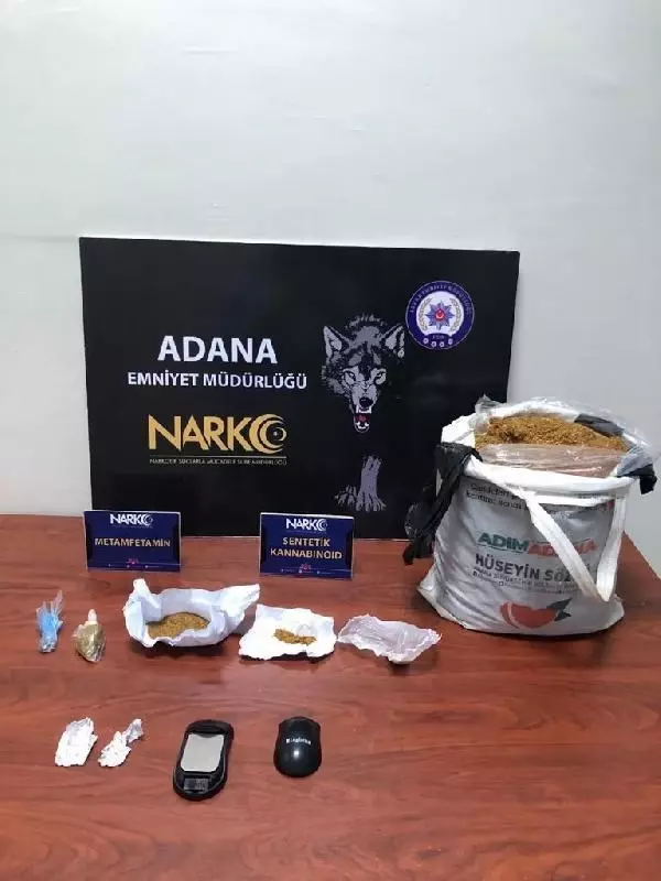 Adana'daki 'torbacı' operasyonlarında 16 kişi tutuklandı Adana'daki 'torbacı' operasyonlarında 16 kişi tutuklandı