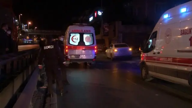 Son dakika: Avcılar'da feci kaza...Motosiklet tıra arkadan çarptı: 1 ölü 1 yaralı Son dakika: Avcılar'da feci kaza...Motosiklet tıra arkadan çarptı: 1 ölü 1 yaralı